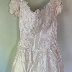 Elegant White Lace Dress